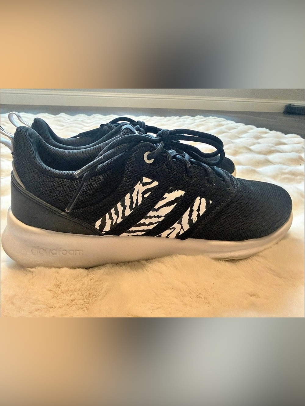 adidas QT Racer 2.0 Zebra Women's Sneakers Black & White US 8